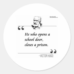 Sticker Rond Citation de la porte ouverte Victor Hugo