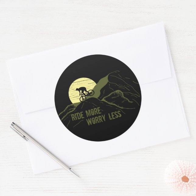 Sticker Rond Citation de VTT motivationnelle - Cyclisme drôle (Enveloppe)