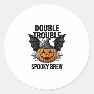 Sticker Rond Citrouille d'Halloween Sorcière Double Trouble Vin