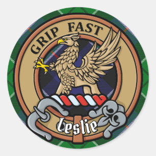 Sticker Rond Clan Leslie Crest sur la chasse Tartan