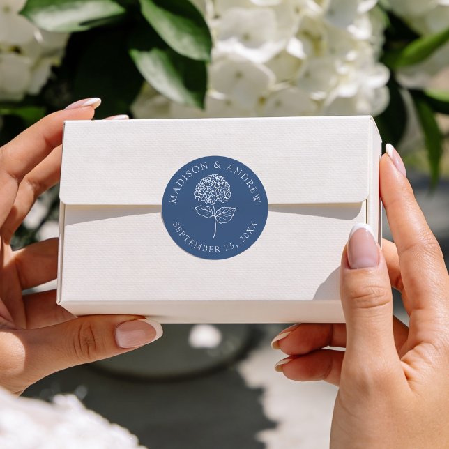 Sticker Rond Classic Navy Blue Hydrangea Wedding (Créateur téléchargé)