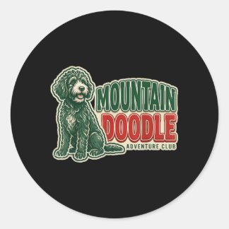 Sticker Rond Club de l'aventure gribouillée de montagne amateur