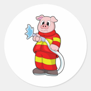 Sticker Rond Cochon comme pompier avec tuyau