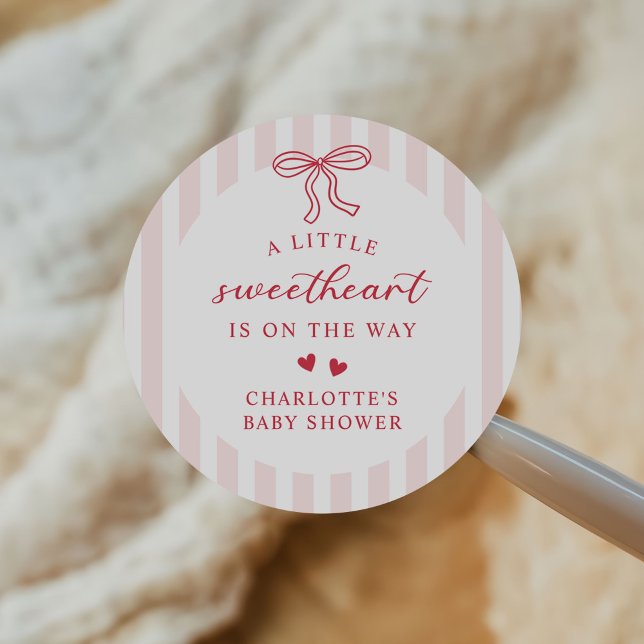 Sticker Rond Cœurs à arc rouge Saint-Valentin Baby Shower (Créateur téléchargé)