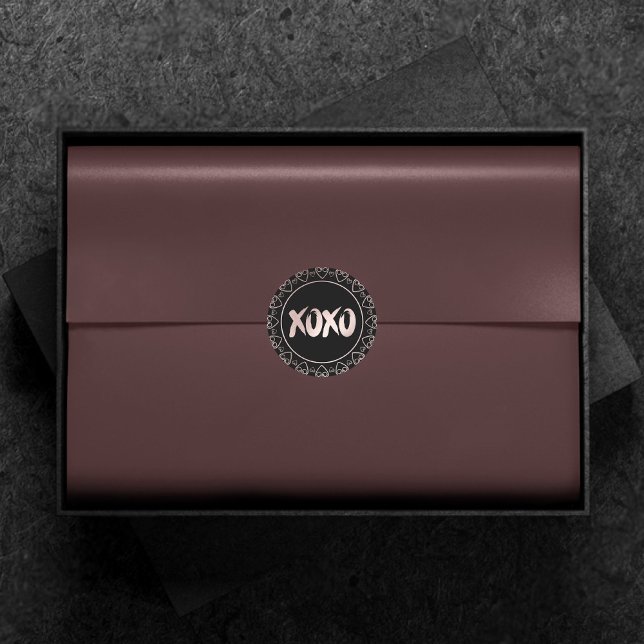 Sticker Rond Coeurs XOXO rose pâle | Brosse à main (Créateur téléchargé)