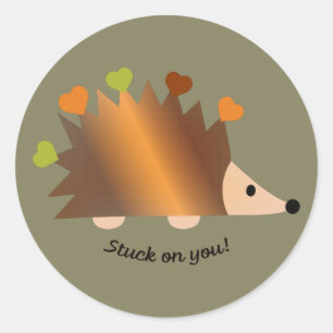 Sticker Rond Coincé sur vous Hérisson et Coeurs
