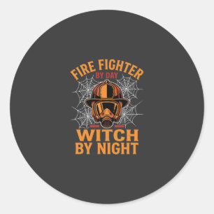 Sticker Rond Conception de sorcière de nuit de Halloween de pom