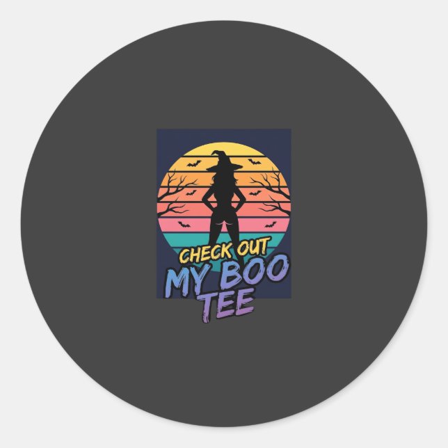 Sticker Rond Conception de tee-shirt Halloween Check Out My Boo (Devant)