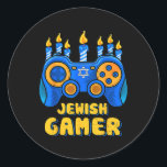 Sticker Rond Contrôleur de jeu vidéo juif Gamer Chanukah Boy Ki<br><div class="desc">Contrôleur de jeu vidéo juif Gamer Chanukah Garçon 1</div>