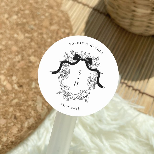 Sticker Rond Coquette Bow Crest Monogramme Mariage français (Créateur téléchargé)