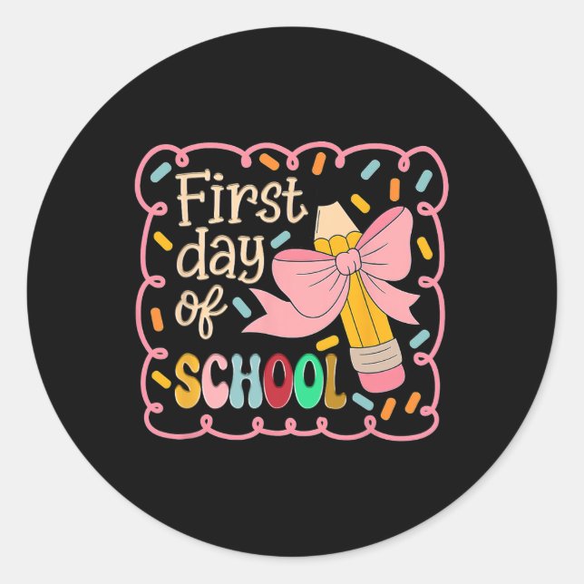 Sticker Rond Coquette Premier Jour D'École1  (Devant)