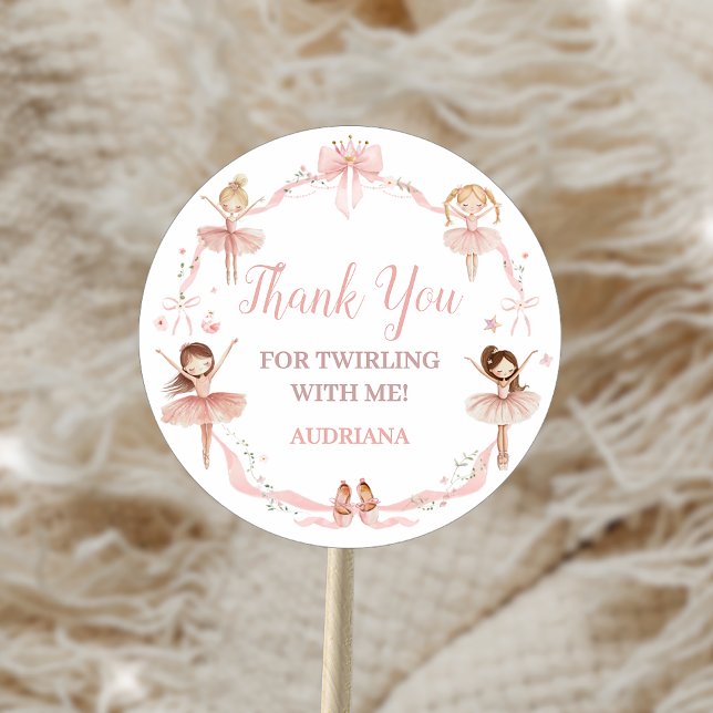 Sticker Rond Coquette rose Ballerina fête d'anniversaire (Pink Coquette Ballerina Birthday Party Sticker)