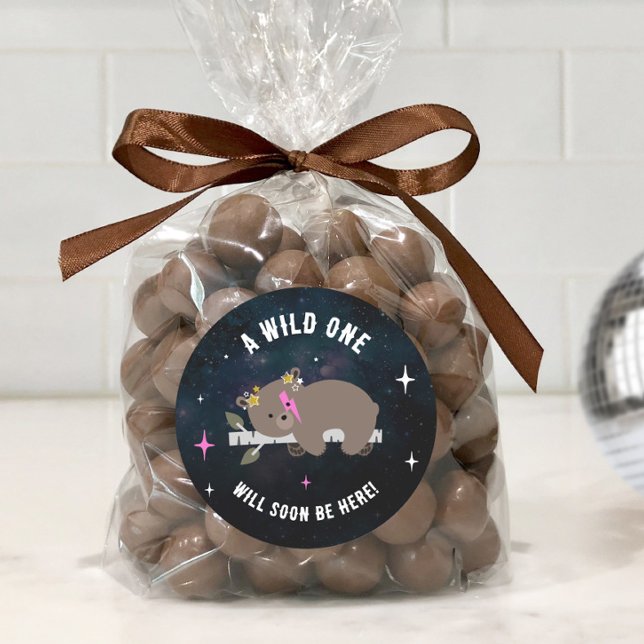 Sticker Rond Cosmic Cub Sleepy Wild One Rose Girl Baby shower (Créateur téléchargé)