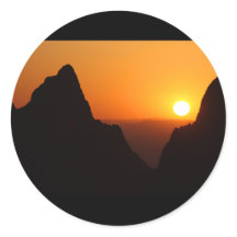 Coucher de soleil à la fenêtre