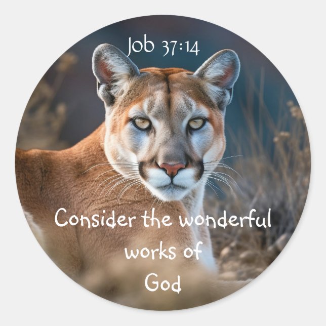Sticker Rond Cougar Mountain Lion Bible Écriture Job 12:14 (Devant)