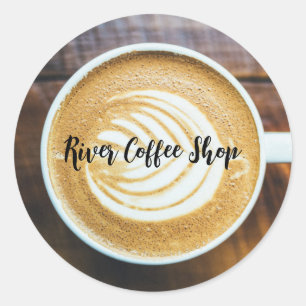 Sticker Rond Coupe de mousse de forme feuille de café sur le no