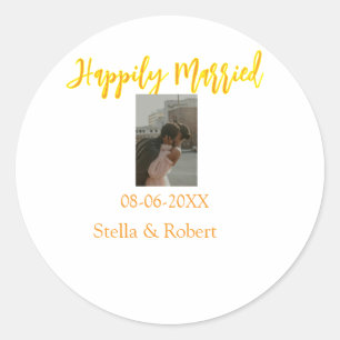 Sticker Rond Couple marié heureux photo rétro jaune orange