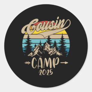 Sticker Rond Cousin Camp 2025 Vacances familiales Camping d'été