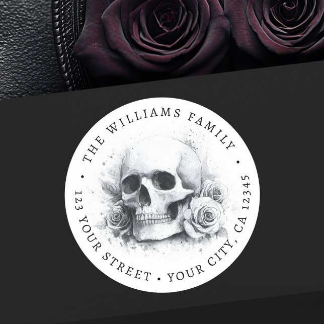Sticker Rond Crâne avec des roses Adresse de retour Halloween (Skull with roses Halloween return address Classic Round Sticker)