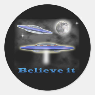 Sticker Rond croire à l'équipement UFO