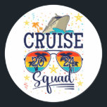 Sticker Rond Croisière 2024 Croisière Vacances<br><div class="desc">Croisière Squad 2024 Croisière Anniversaire Vacances Funny Crew Graphic design Cadeau Classic Round Sticker Classic Collection.</div>