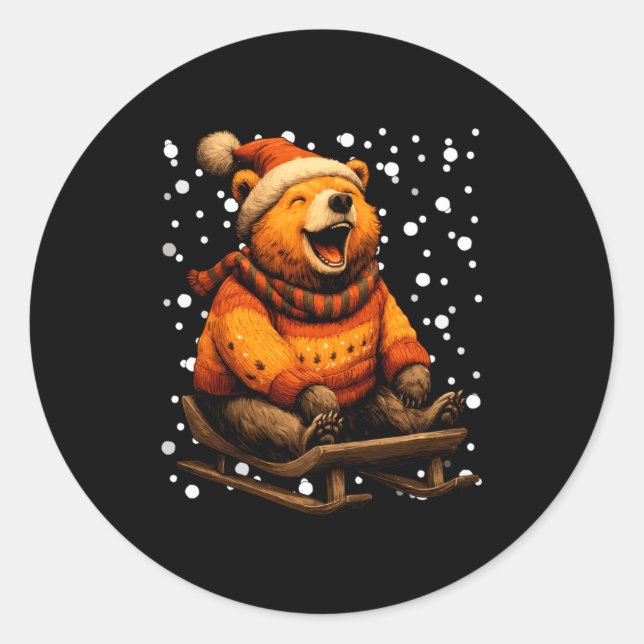 Sticker Rond Cute Christmas Bear Sledding In Snow Funny Winter  (Devant)
