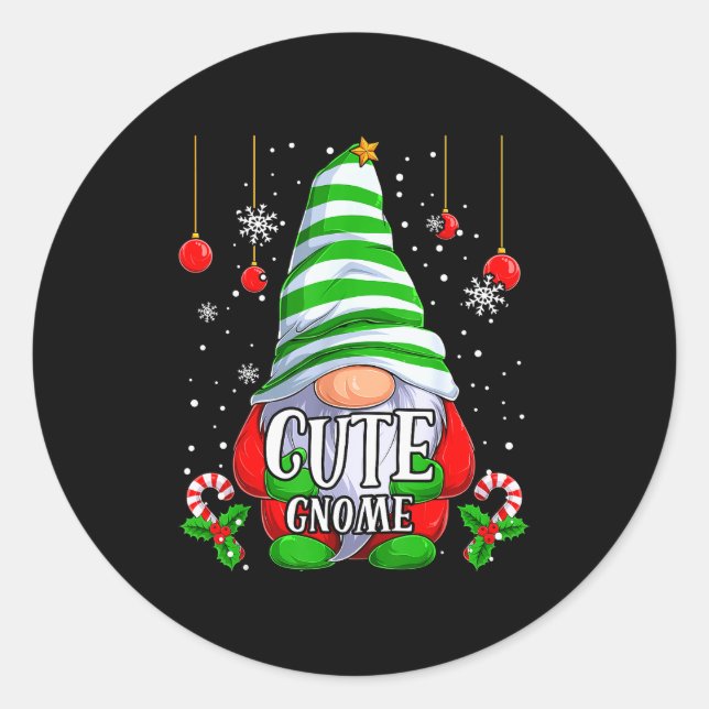 Sticker Rond Cute Gnome Christmas Pajamas Matching Family Group (Devant)