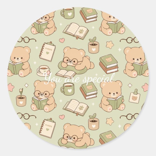 Sticker Rond Cute Kawaii Teddy Bear Study Pattern | Cozy Readin (Devant)