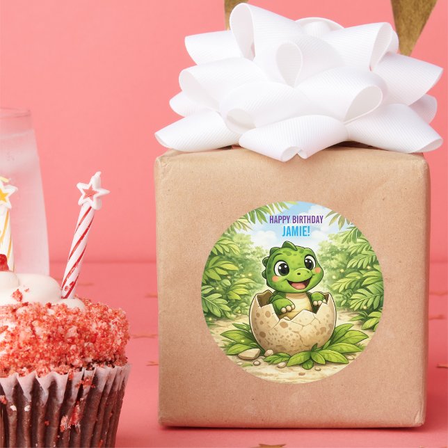 Sticker Rond Cute Kids Dinosaur Hatchling (Créateur téléchargé)