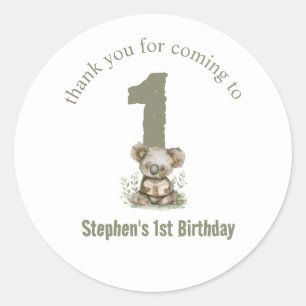 Sticker Rond Cute Sage Green Koala Ours 1er anniversaire fête