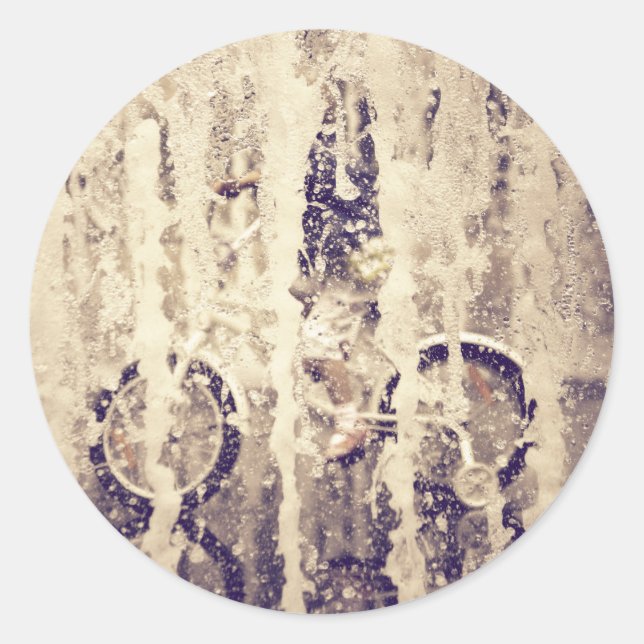 Sticker Rond Cyclisme dans la pluie (Devant)