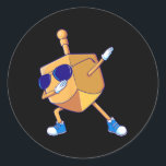 Sticker Rond Dabbing Dreidel Hanoukka Danser Chanukah Kids Gir<br><div class="desc">Dabbing Dreidel Hanoukka Danser Chanukah Enfants Garçons</div>