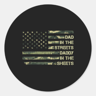 Sticker Rond Dans les rues papa dans les draps père#39 ; s jour