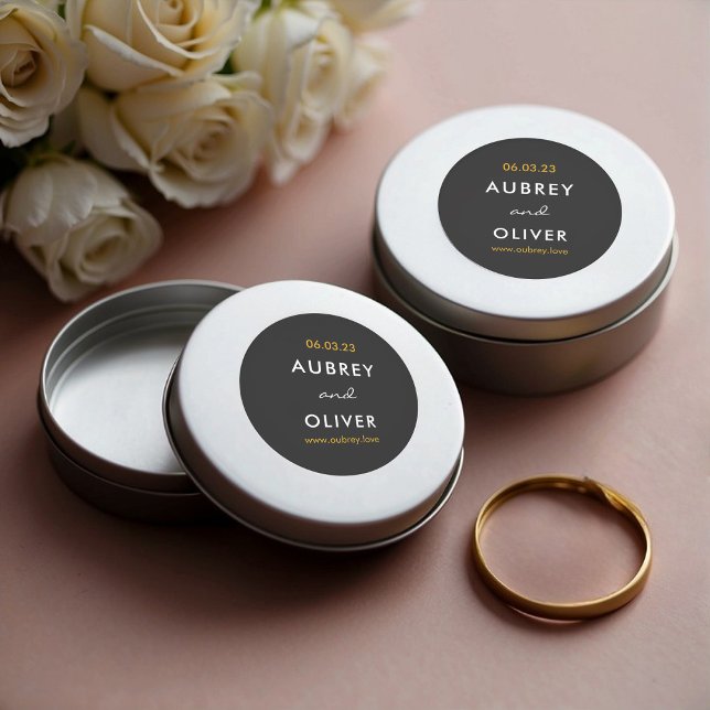 Sticker Rond Date de mariage Noms des mariés Noir Or Faveur (Stickers on Wedding Favor Tins)