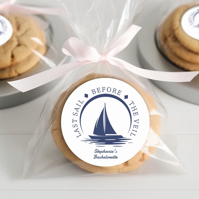Sticker Rond Dernière voile avant le Veil Bachelorette Party (Last Sail Before the Veil Bachelorette Party Classic Round Sticker
)