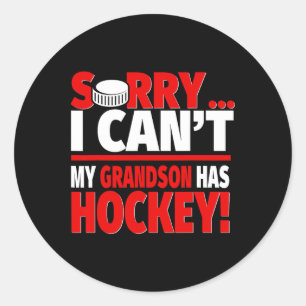 Sticker Rond Désolé, le petit-fils a du hockey - Grand-mère de