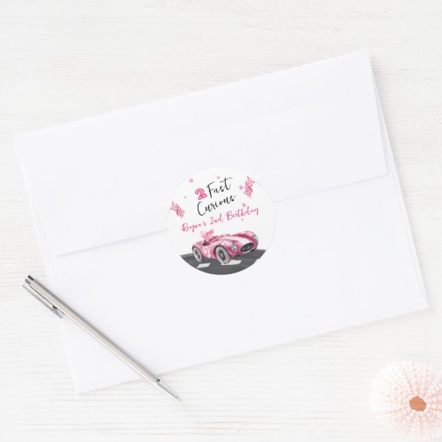 Sticker Rond Deux Anniversaires Curieux Rapides  (Enveloppe)