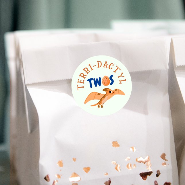 Sticker Rond Dinosaur 2e anniversaire Funny Green Pterodactyle (Dinosaur 2nd Birthday Funny Green Pterodactyl Classic Round Sticker
)