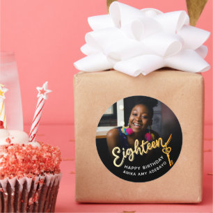 Sticker Rond Dix-huit 18e anniversaire photo or noir 18 clé