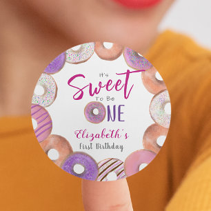 Sticker Rond Donut Rose sucré pour être un premier anniversaire