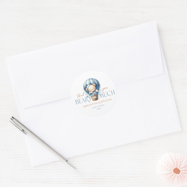 Sticker Rond Douce Ourson Bleu Ballon Bébé (Enveloppe)