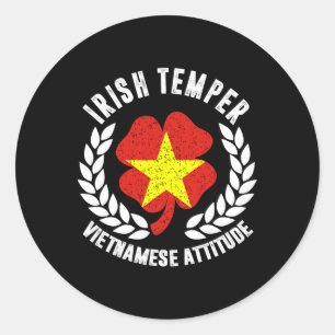 Sticker Rond Drapeau de la Saint-Patrick à l'attitude irlandais
