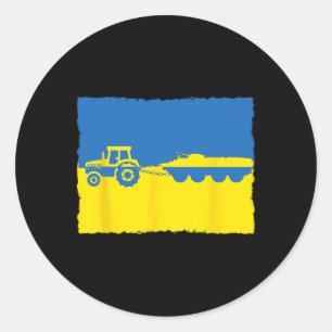 Sticker Rond Drôle d'agriculteur ukrainien : un tracteur vole u