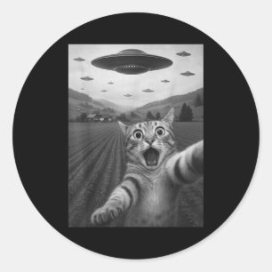 Sticker Rond Drôle de chat surpris selfie avec un chat extrater