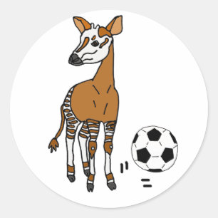 Sticker Rond Drôle Okapi Jouer au football Dessin