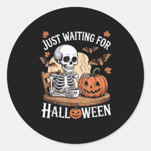 Sticker Rond Drôle Skeleton D'Halloween En Attente D'Hallowee