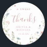 Sticker Rond Dusty Pink Fleur sauvage Rustic Boho merci pour<br><div class="desc">Elégante délicate aquarelle fleur sauvage conception de couronne avec script moderne. Palettes pastel de rose doux, blanc cassé, beige, bleu poussiéreux, verdure botanique, simple et romantique. Idéal pour une fête de douche nuptiale bleu rustique moderne quelque chose, mariage de jardin de campagne boho au printemps et en été. Voir toutes...</div>