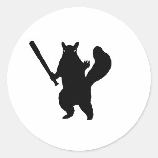 Sticker Rond Écureuil En Colère Avec Batte De Baseball