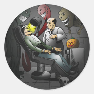 Sticker Rond Éffrayante nuit d'Halloween chez le dentiste