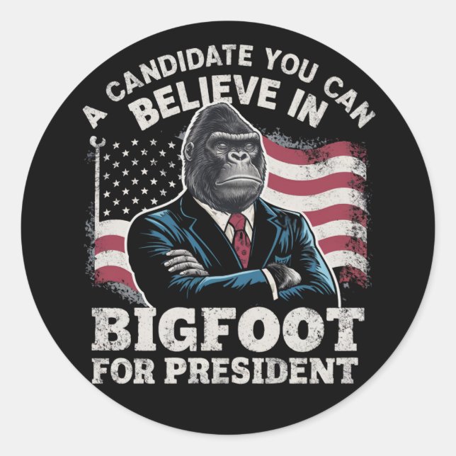 Sticker Rond Election 2024 Funny Vote Sasquatch USA (Devant)